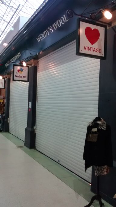 Market hall roller shutters
