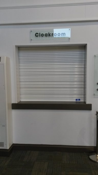 Reception desk roller shutter